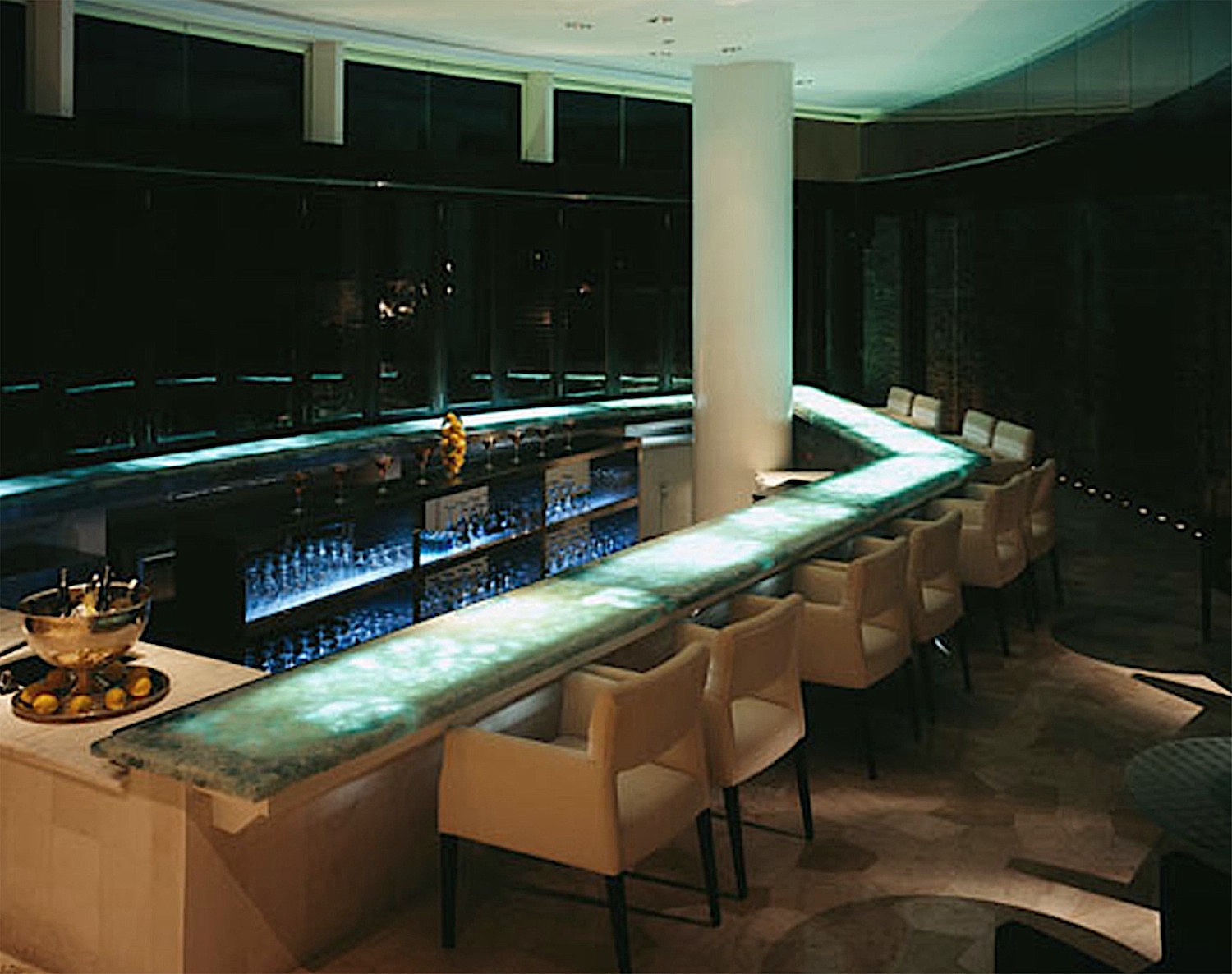 DAVA/THE MARTINI CLUB in HOTEL THE RITZ CARLTON / nf.Design co.,ltd. | Nakahara・Fukushima