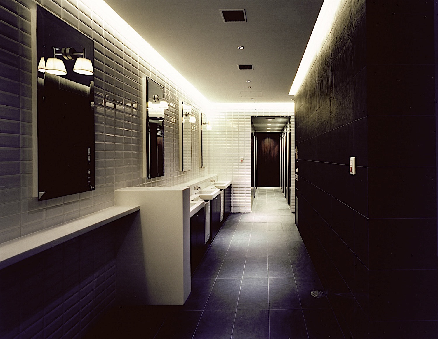 PARCO Sendai Toilet / nf.Design co.,ltd. | Nakahara・Fukushima