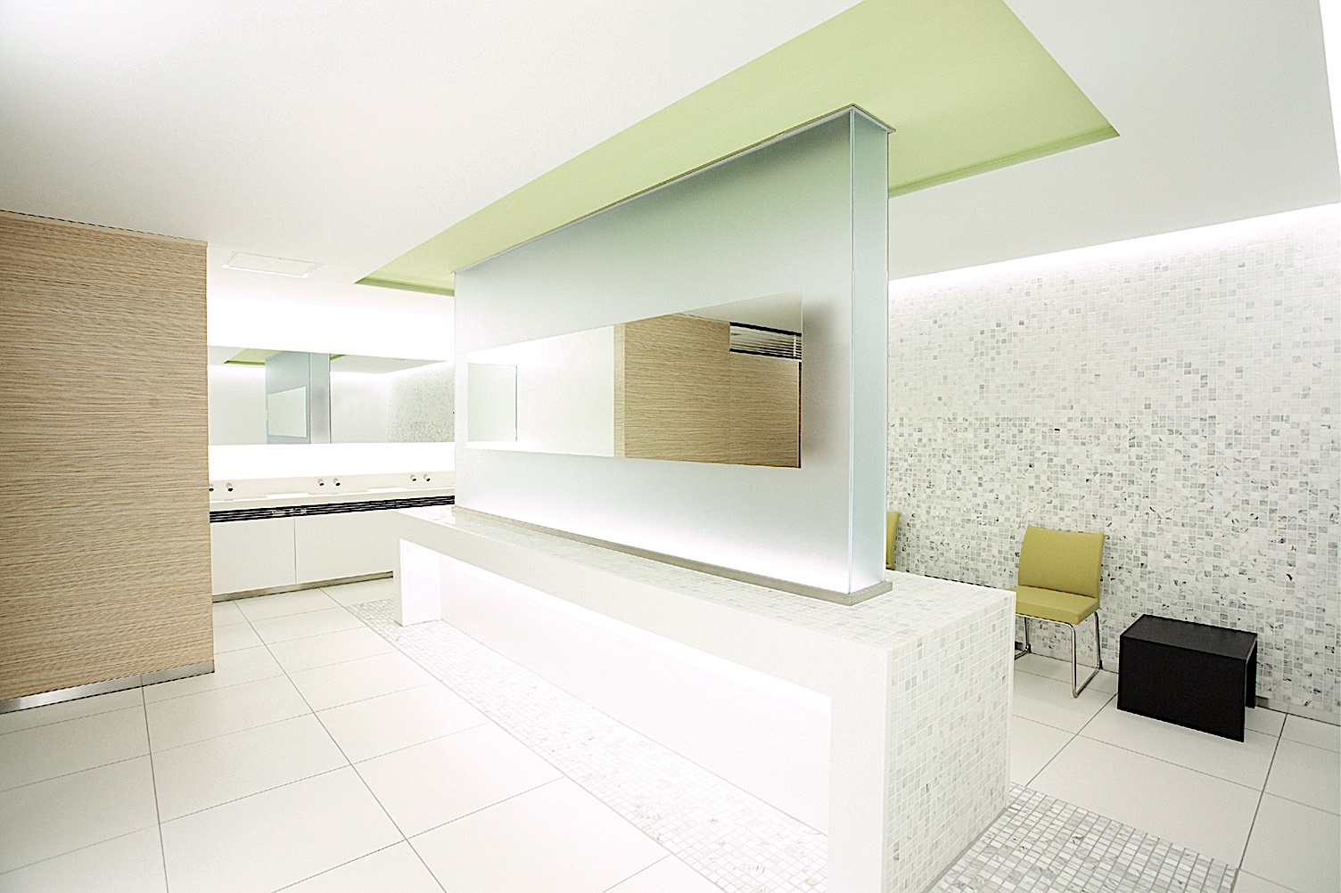 PARCO Shizuoka Toilet / nf.Design co.,ltd. | Nakahara・Fukushima