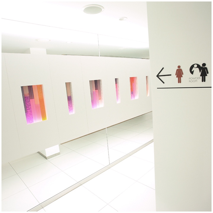 PARCO Shizuoka Toilet / nf.Design co.,ltd. | Nakahara・Fukushima